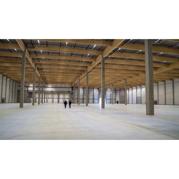 First Lager's new and empty warehouse, soon equipped with LOGIA WMS to enhance operational efficiency through a more systematic workflow.